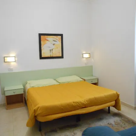 Lägenhet Le Calle A Sul Gargano Vieste